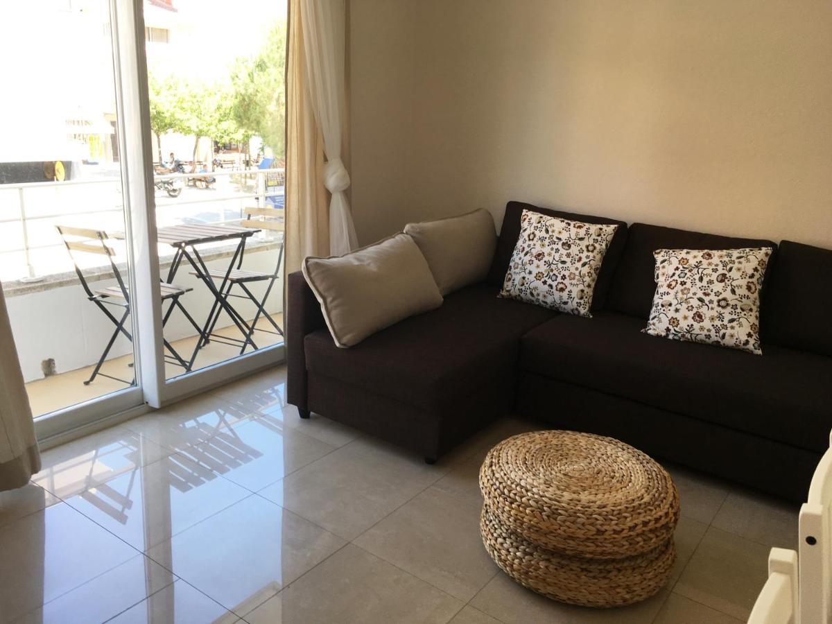 ל'אסטרטיט Apartamento Centrico Y Renovado, 100M De La Playa מראה חיצוני תמונה